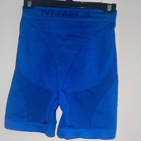 Ivy Park biker shorts - Picture 5 of 6